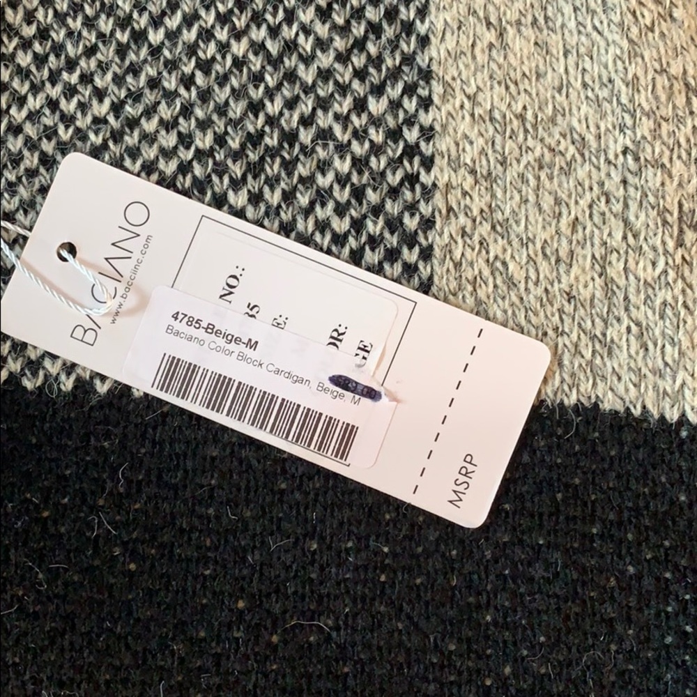 Sweater - Picture 3 of 4